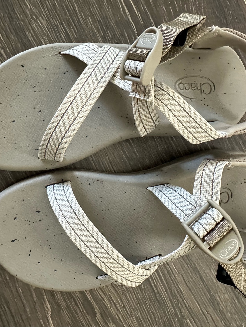 Chaco Women's Neutral Beige Z/Cloud Sport Sandals size 8